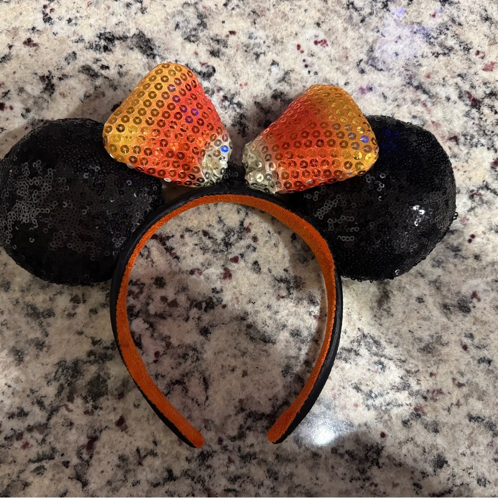 Disney Minnie Ears - Halloween with candy corn bow
